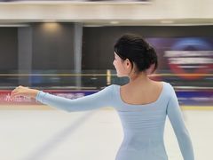 -冰纷万象滑冰场(二七万象城店)