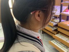 -美空眼镜·星趣控·新乐学·控优点合作店(周浦万达店)