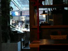 -HIGH FIVE哈福手工汉堡(桂林路店)