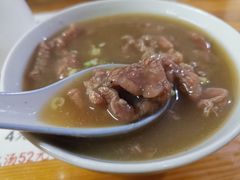 -溪畔老牌永定牛肉小吃(兴发大厦店)