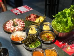-哈哈碳都·牛肋条无限自助烤肉(台江万达店)
