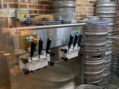 -三个大叔烤羊肉串·炭炉砂锅菜(西三旗店)