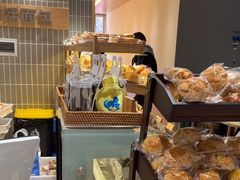 -小飞象面包公社(珠江路金鹰店)