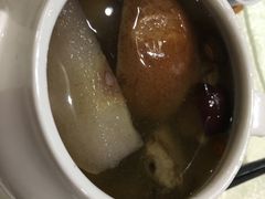-聚鲜港（五洞）牛肉自选火锅