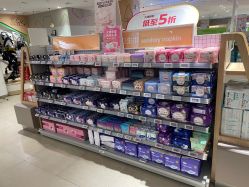 -孩子王(仪征宝能店)