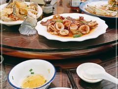 -三姐妹·海鲜大排档