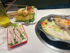 -佰人王串串香火锅(洋珠巷店)