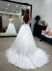 -纯色时光婚纱艺术馆WHITE