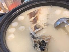 -香山湖家家宴(中山陵店)