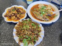 黄焖鸡-海韵人家.海景花园经典云南菜(双廊店)