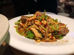 -费大厨辣椒炒肉(吉联MALL店)