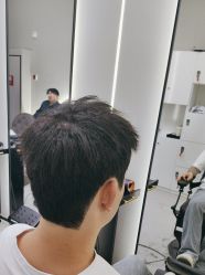 -尤司男士国潮理发馆