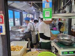 -逍遥镇刘相五胡辣汤豆沫馆(康复中街店)