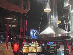-破瓦寒窑烤羊排·鲜牛肉烧烤