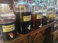 -果松木炭酸菜铜火锅·外婆参鸡汤