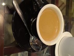 -梁鸿湿地丽笙度假酒店大堂吧