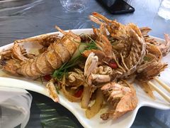 -覃记海鲜美食餐厅