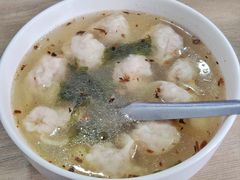 -石门侯·石门馄饨侯(革新北街店)