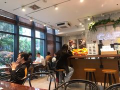 -巴黎贝甜(常德路店)
