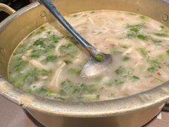 萝卜汤-百味地锅鸡(二店·财校分店)