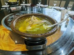 -木子山庄·安徽省老字号·中国炖锅宴