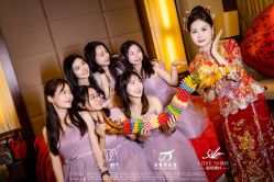 -LOVE SHINE婚纱·红鼎庄龙凤褂·妈妈装定制