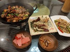 -山间农家