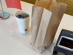 -麦当劳(鄂尔多斯机场店)
