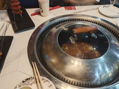 -哈尔滨烧烤·山河村铁锅炖(交大店)