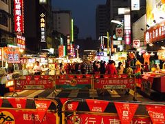 -六合夜市