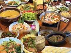 -老滇山寨•云南特色菜•地方菜•民族风情歌舞表演(金碧店)