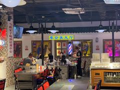 -马路牙子烧烤音乐酒馆(望京店)