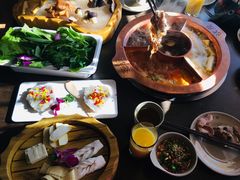 -滇釜火锅·能喝汤的火锅(车公庄店)