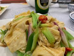 -粤·向群饭店(龙津东路总店)