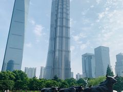 -陆家嘴中心绿地