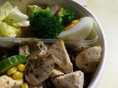 炙烤鸡胸肉沙拉-innewgogo纽麦轻食(滨北店)