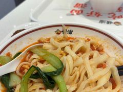 -顺溜·手工刀削面·黑金店(铜锣湾店)