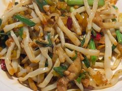 -魏铭鱼头捞饭(晋阳路店)