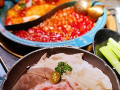 鸭肠毛肚黄喉三拼-吼堂老火锅(太古里总店)