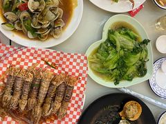 -覃记海鲜美食餐厅