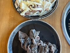 -小志家.鲜牦牛肉牛杂火锅野生菌汤锅