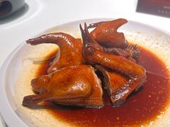 瑞士汁乳鸽-侨美·唐荔园·40年地道粤菜