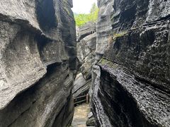 -梭布垭石林景区