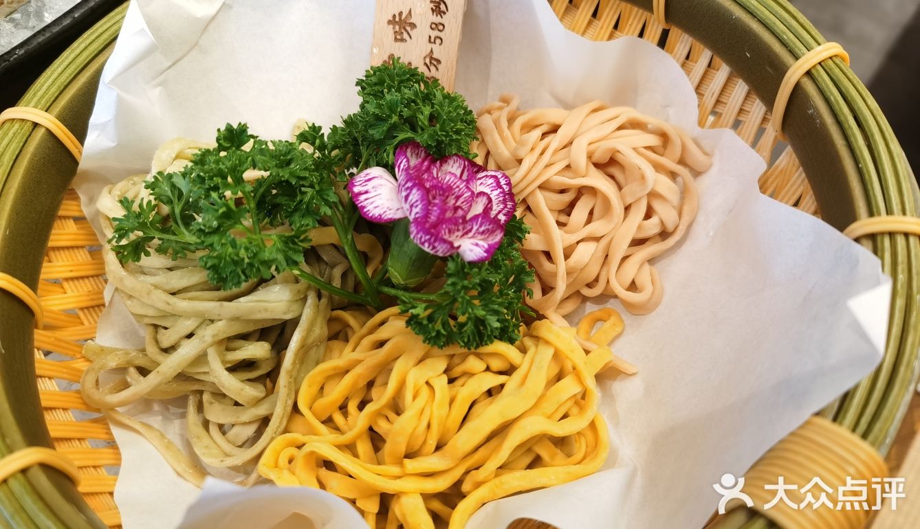 蛋黄味的彩色糯米球
