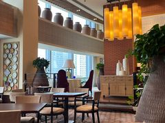 -青岛香格里拉·鱼跃地中海西餐厅