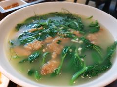 豆苗酥肉豌豆汤-向川南·水煮鱼·川菜(和平里店)