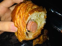 热狗小牛角只卖当日-好利来.生日蛋糕(杨家坪店)