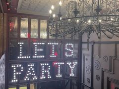 -好乐迪KTV(紫荆广场店)