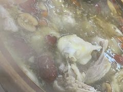 -威邵鸡煲(西华路总店)