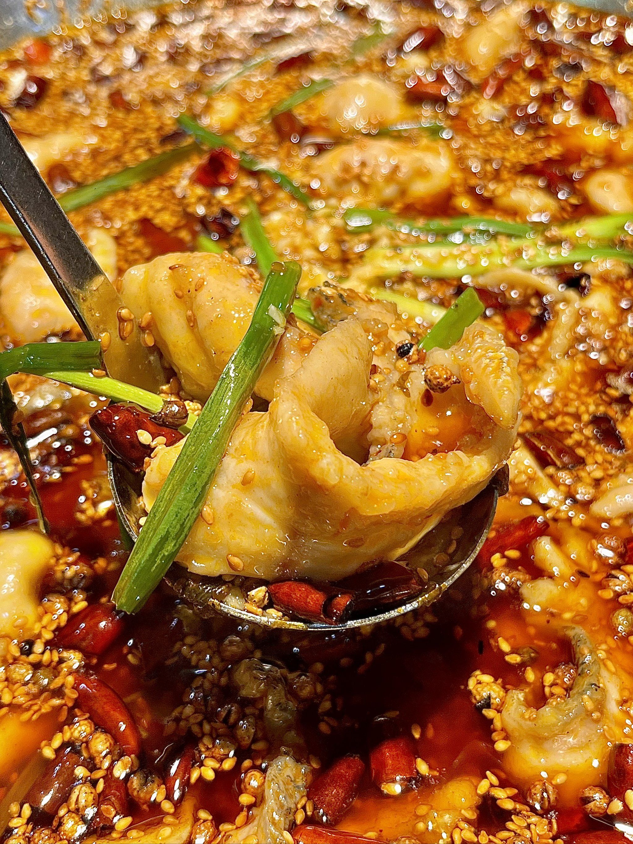 「黑鱼麻辣锅」「招牌麻辣鱼」「鲜鱼片」